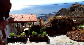 Casa rural vista mar with private jacuzzi and garden